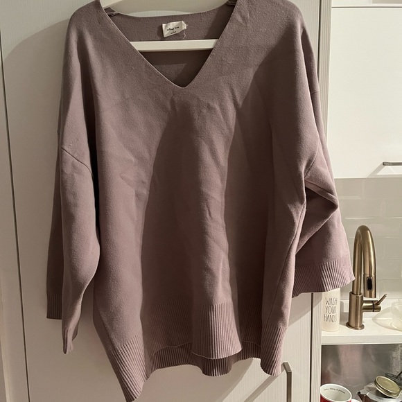 Wilfred Free Souvenir Sweater - Picture 2 of 3